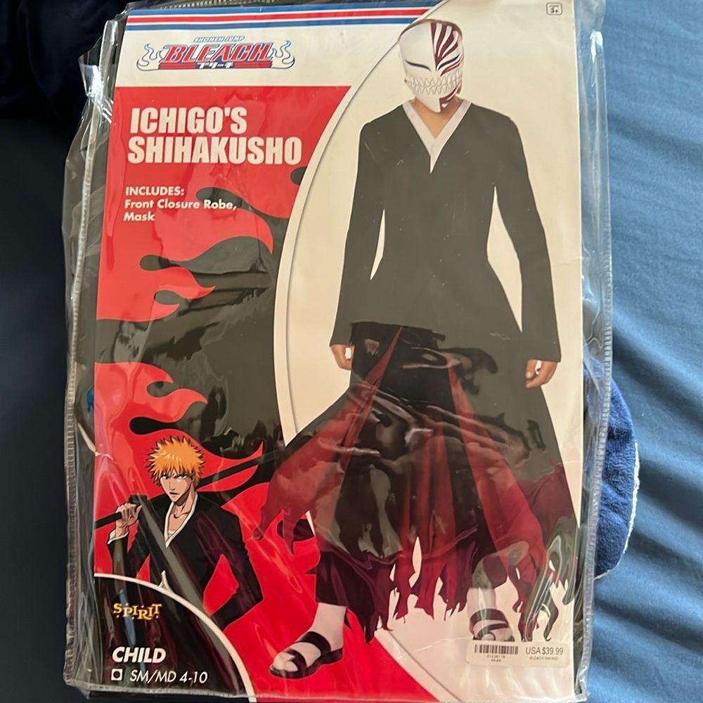 Size Small Ichigo’s Shihakusho Kids costume